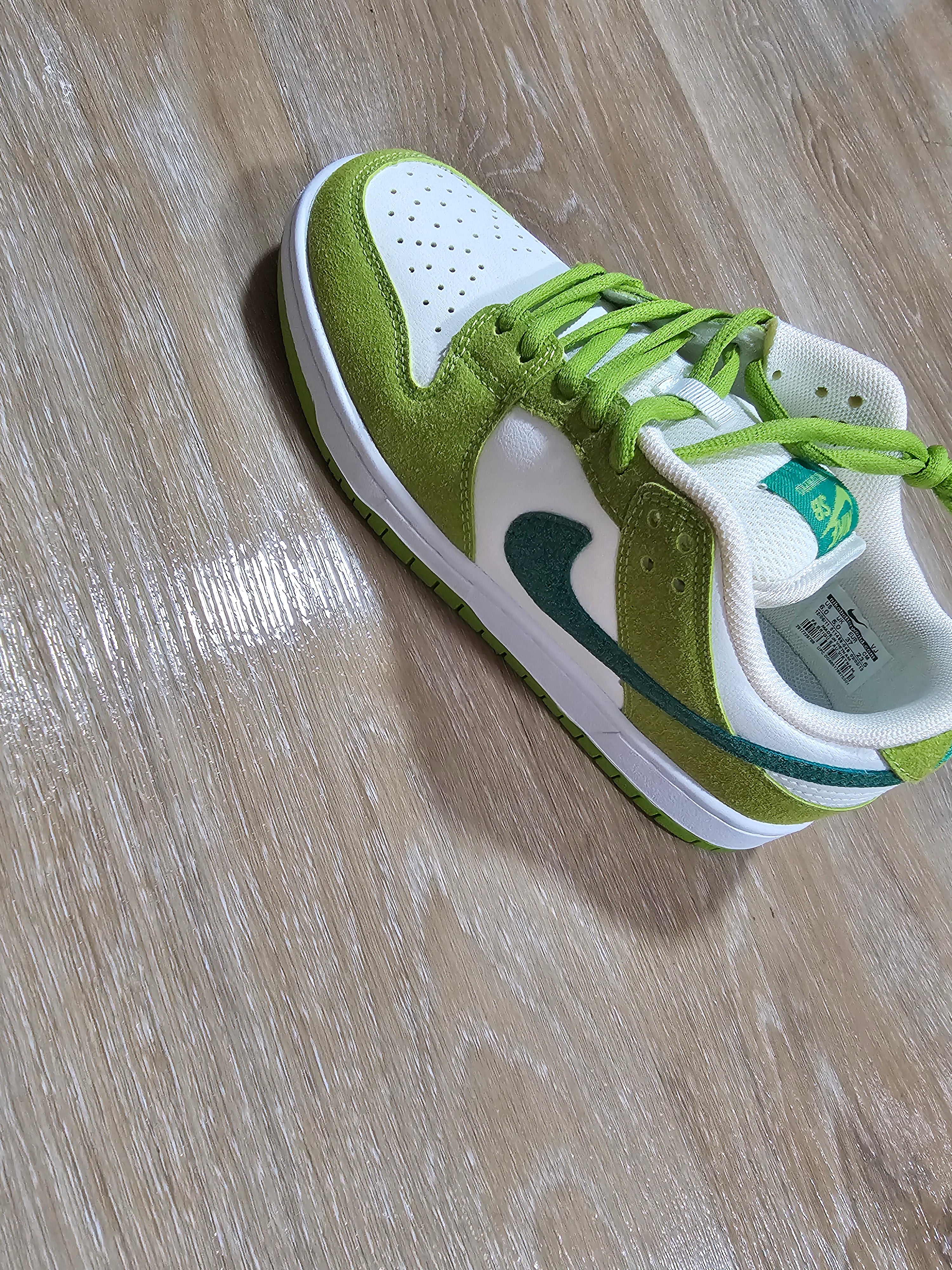 Tenis